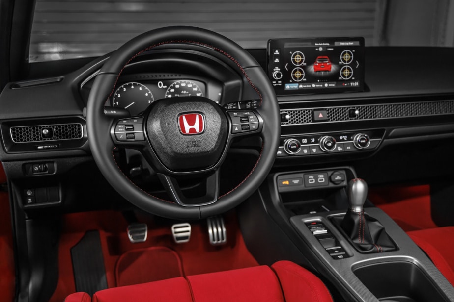 The interior of the 2023 Honda Civic Type R