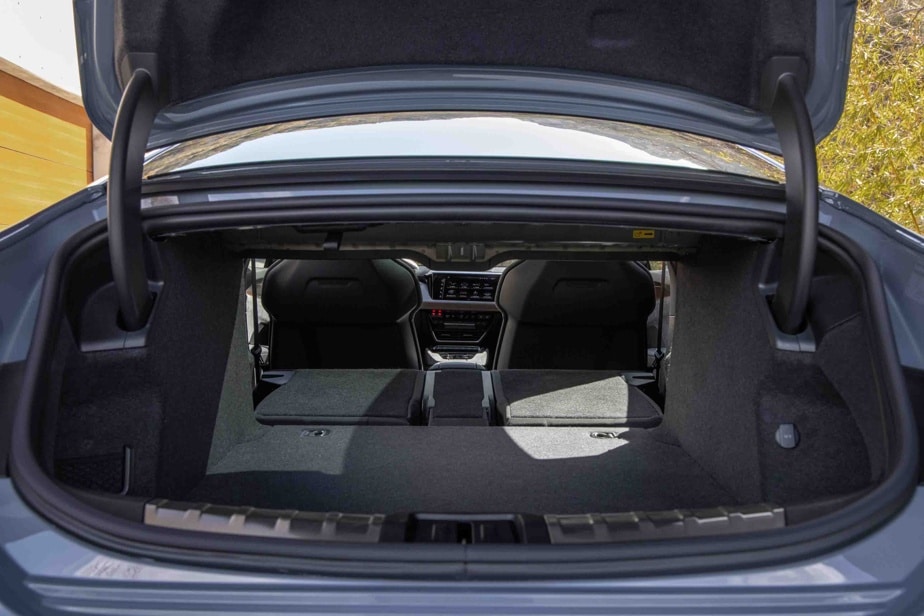 Trunk view of the e-tron GT