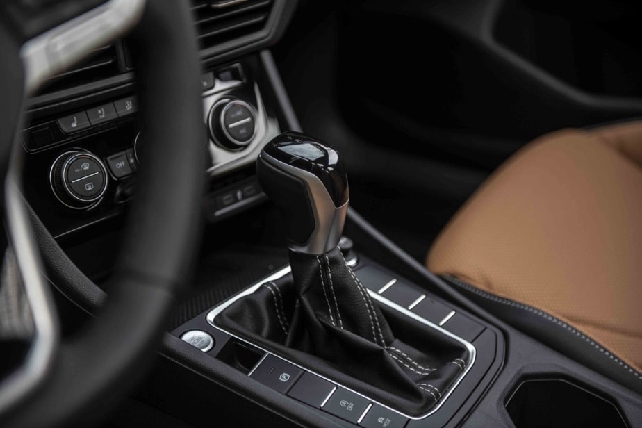 Volkswagen still offers the choice between a manual and automatic transmission.  The first has six gears, while the second has eight.
