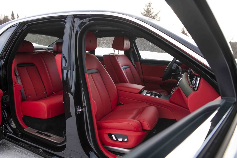 The interior of the Rolls-Royce Ghost