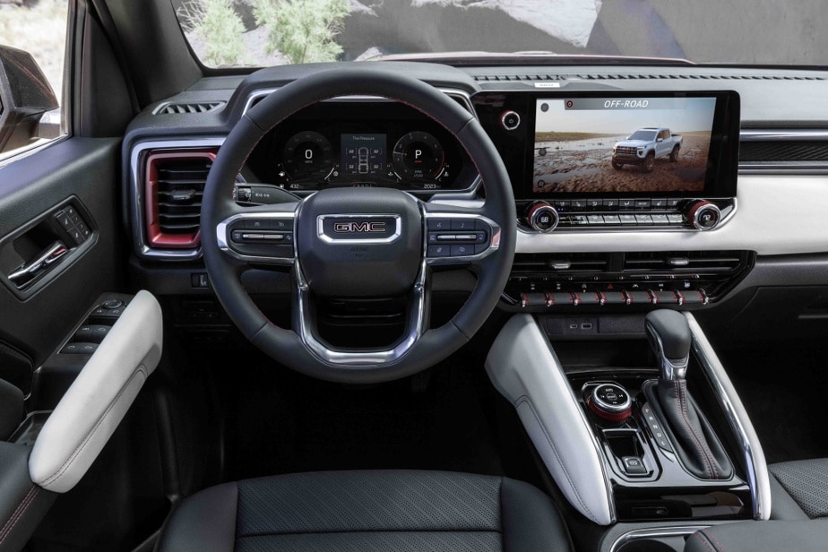 The Canyon gets a driver's seat that is nothing short of spartan and full, configurable instrumentation.