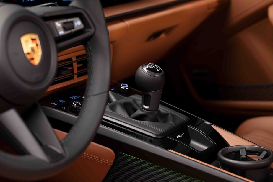 The Porsche 911 comes standard with a 7-speed manual transmission.