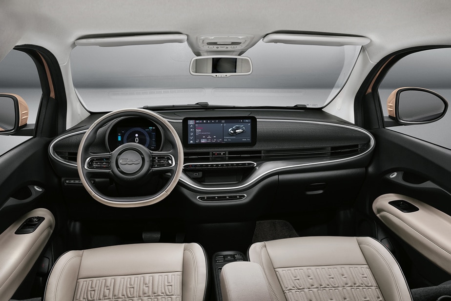 The interior of the Fiat 500e