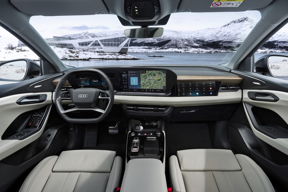 The interior of the Audi Q6 e-tron